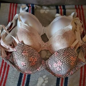 Set of 3 Maidenform Bras